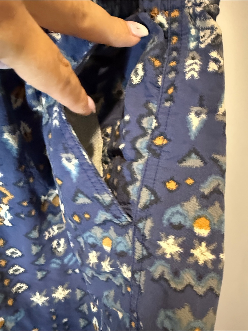 Patagonia Women's Navy Blue Tribal Fleece Shorts - Picture 3 of 5